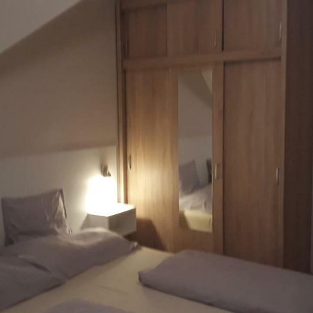Szaloky Apartmanhaz Gyenesdiás Εξωτερικό φωτογραφία