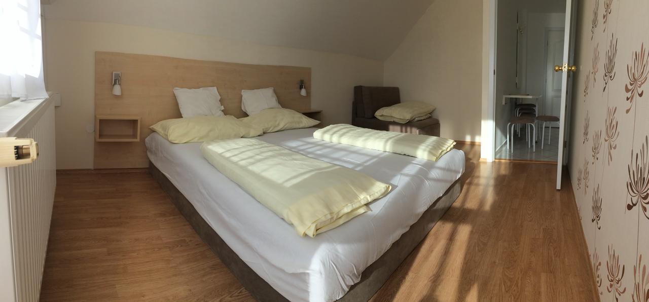 Szaloky Apartmanhaz Gyenesdiás Εξωτερικό φωτογραφία